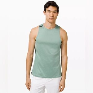 Lululemon- Fast and Free Singlet Elite